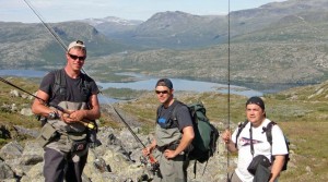 Lätt packning lill-miekak och njargalis i fiskereportage fantastiskt fiske i miekak i fisketidningen fiskemagasinet.se
