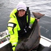 team poseidon i söröya - 2011 med första flundra på 14 kg i fisketidningen
